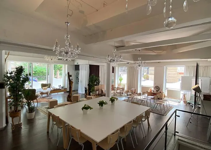 Holiday home Superschoenes Lunca 220qm In West Stuttgart