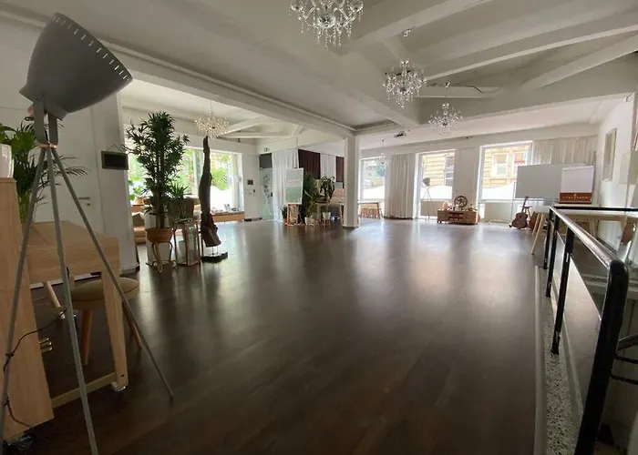 Superschoenes Lunca 220qm In West Holiday home Stuttgart