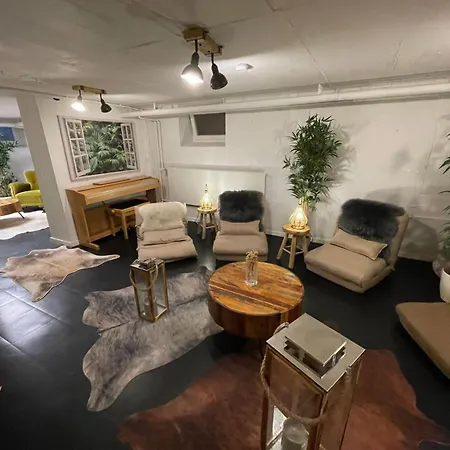 Tatil Evi Superschoenes Lunca 220qm In West Stuttgart